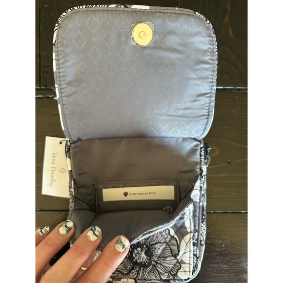 Vera Bradley Mini Hipster - RFID - Moon Shadow Meadow - Grey and White - NWT - Picture 6 of 8